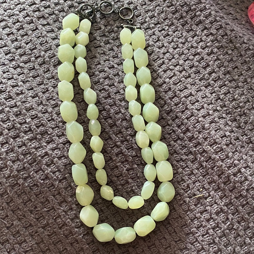 Elegant Cream Beaded Necklace